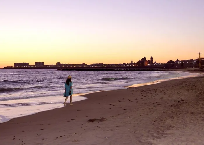 Puerta San Felix Free Parking By Cadiz4rentals