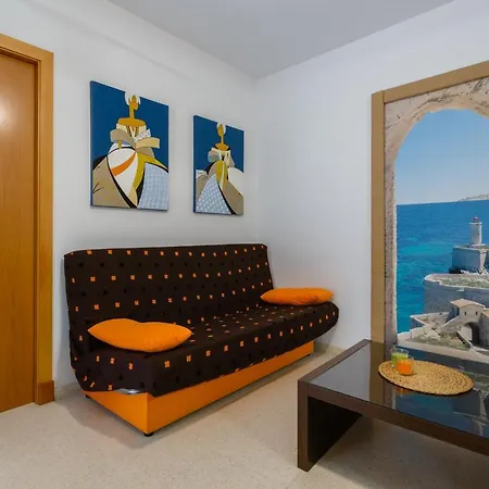 Puerta San Felix Free Parking By Cadiz4rentals Cadice
