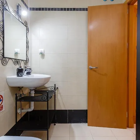 Puerta San Felix Free Parking By Cadiz4rentals *