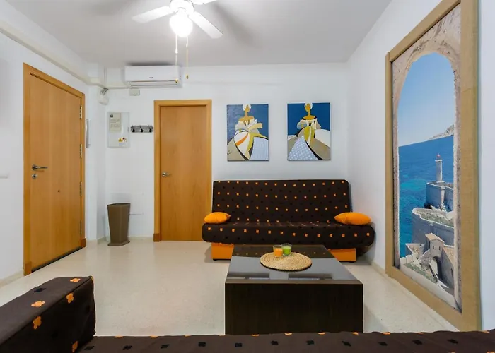 Puerta San Felix Free Parking By Cadiz4rentals Cadiz