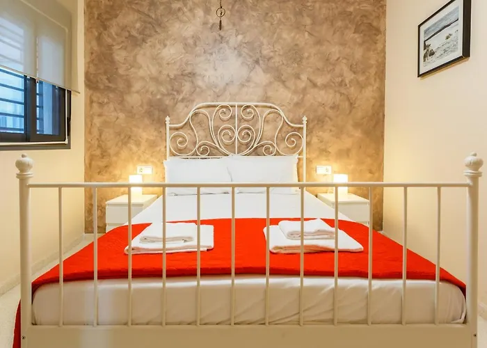 Puerta San Felix Free Parking By Cadiz4rentals Cadiz