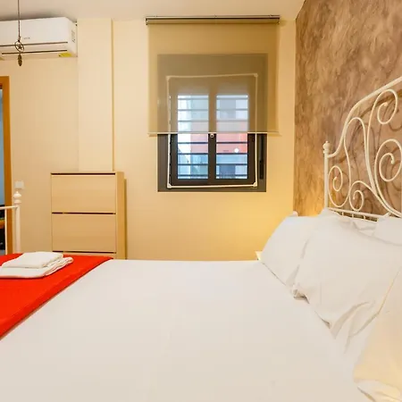 Puerta San Felix Free Parking By Cadiz4rentals Кадис