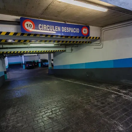 Апартаменты Puerta San Felix Free Parking By Cadiz4rentals *