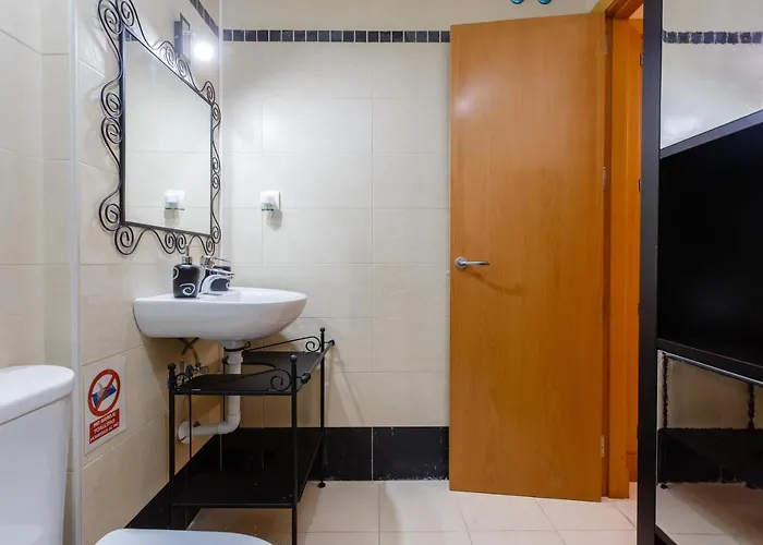 Puerta San Felix Free Parking By Cadiz4rentals *